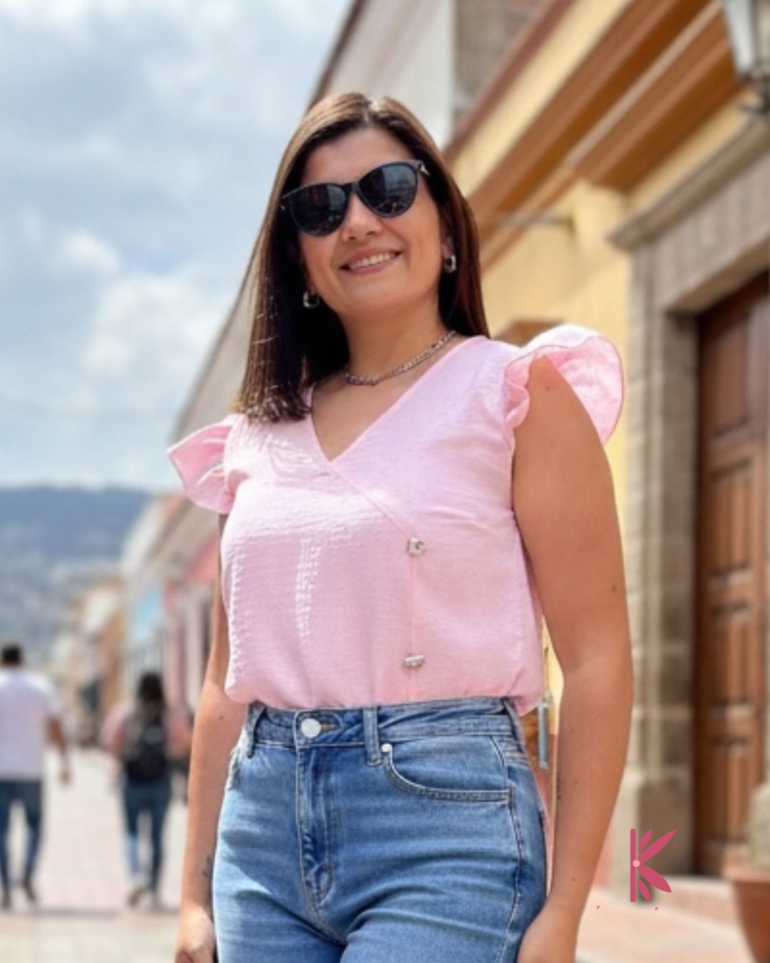 Blusa manga corta sisa con brillantes Emily